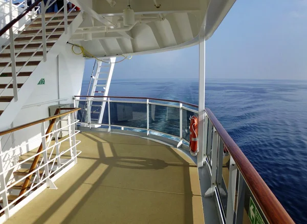 Kryssningsfartyg Medelhavet — Stockfoto