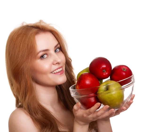 Giovane donna felice sorridente con mela isolata su bianco — Foto Stock