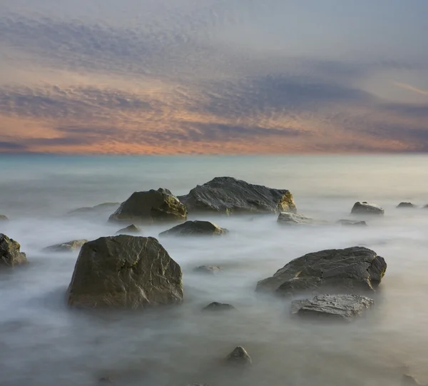Pedras no mar — Fotografia de Stock