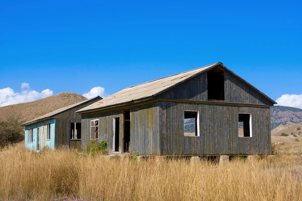 Alte verlassene Häuser — Stockfoto