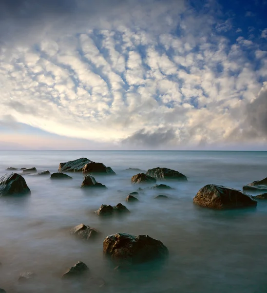 Piedras en el mar —  Fotos de Stock