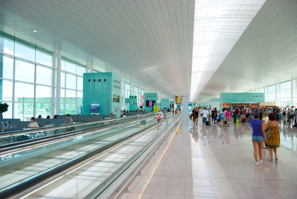 Wnętrze internatioinal Lotnisko — Zdjęcie stockowe
