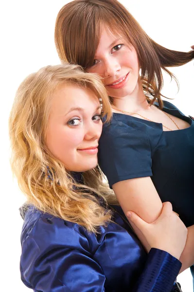 Twee jonge meisje vrienden — Stockfoto