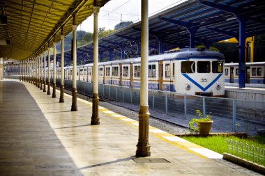 İstanbul tren istasyonundan göster