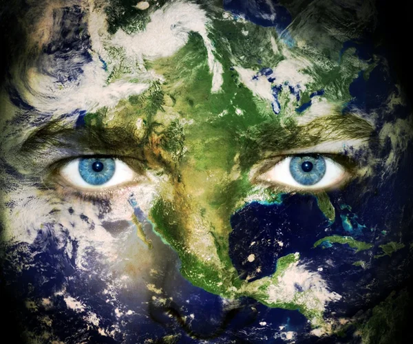 Conceito Ambiental Olhos Planeta Terra — Fotografia de Stock