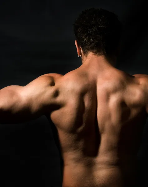 Niedriges Schlüsselbild Des Muskulösen Männlichen Rückens — Stockfoto