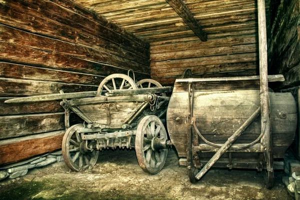 Old Cart Left Wooden Barn Vintage Version — Stock Photo, Image