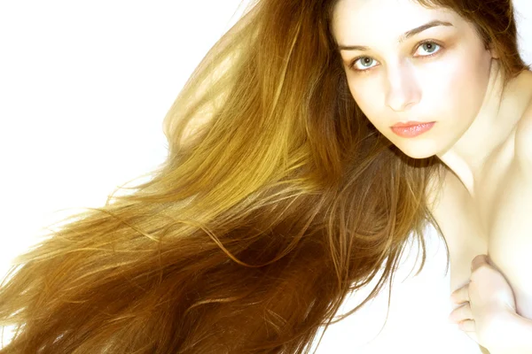 Όμορφη Κοπέλα Μακριά Μαλλιά Λευκό Φόντο — Φωτογραφία Αρχείου
