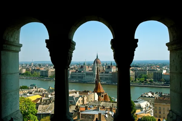 Budapest Panorama Capitale Hongroise Vue Travers Les Arches — Photo