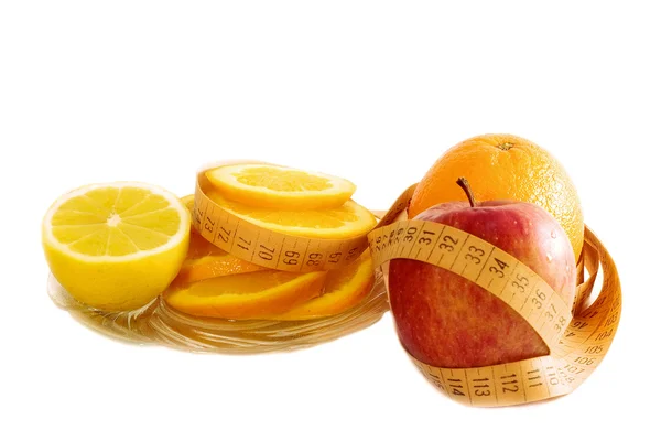 Diet Koncept Frukter Och Mätare Vit Bakgrund — Stockfoto