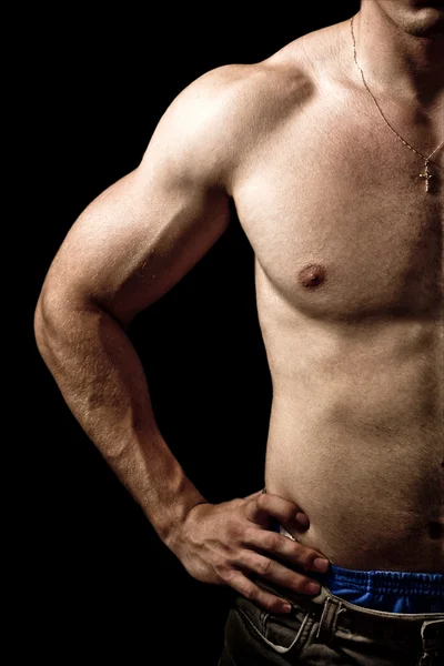 Close Homem Muscular Isolado Fundo Preto — Fotografia de Stock