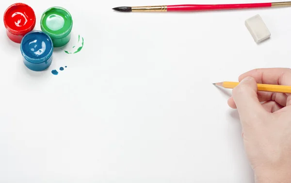 The artist does a sketch by a pencil — Stock Photo, Image