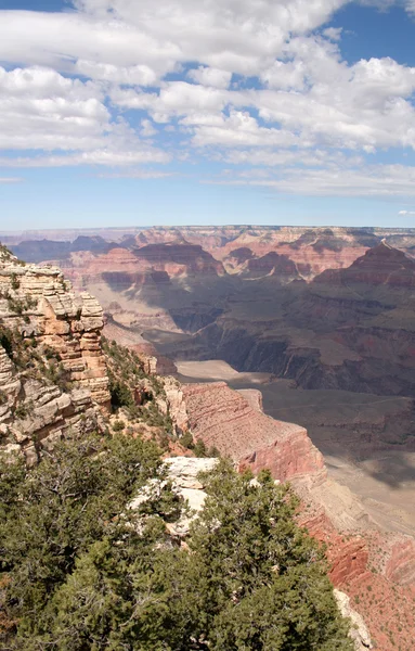Bewölkter Grand Canyon — Stockfoto