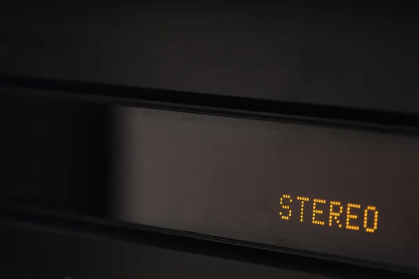 Cyfrowy wyświetlacz stereo — Zdjęcie stockowe