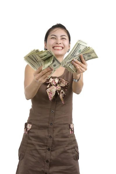Гарненька жінка задоволена великою кількістю грошей — стокове фото