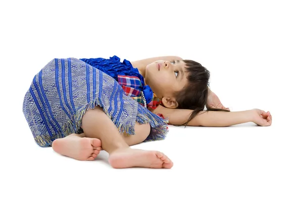 Carino Bambina Sdraiata Sul Pavimento Guardando Verso Soffitto Isolato Sfondo — Foto Stock