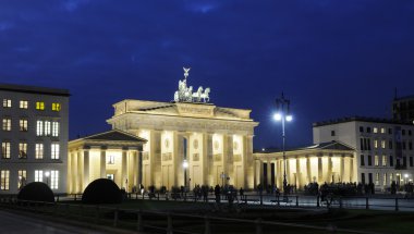 Berlin 'de Brandenburg kapısı