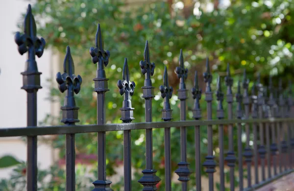 Black spike fence — Stock Photo, Image