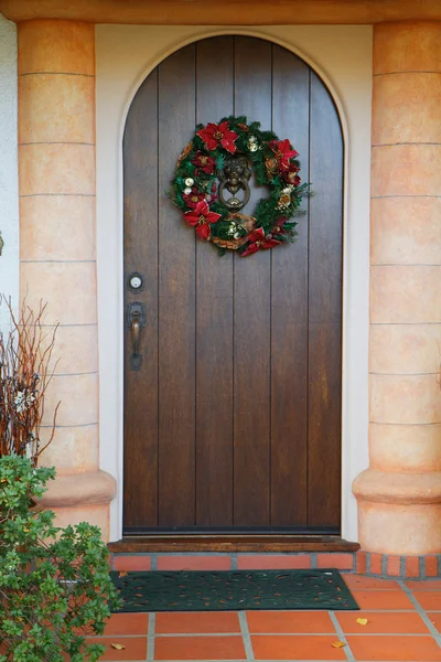Porta di Natale in legno scuro — Foto Stock