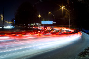 Gece şehir ışıkları