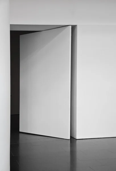 Білий двері — стокове фото