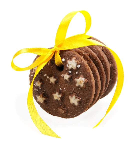 Chocolade koekjes met gele boog — Stockfoto