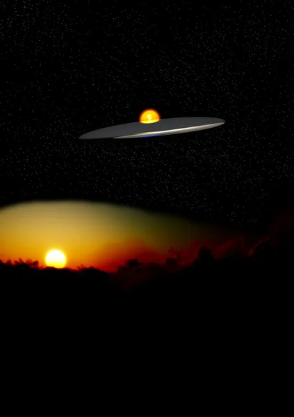 UFO w nocy ponad chmury — Zdjęcie stockowe
