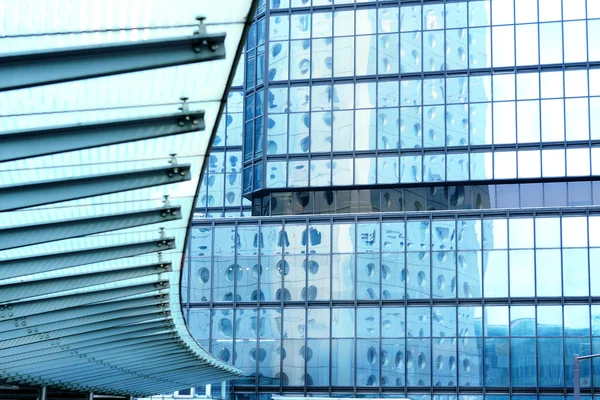 青を基調としたモダンな建物 — ストック写真