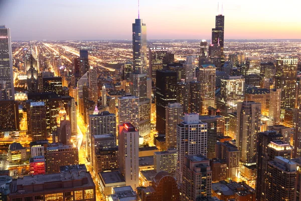 Chicago på twilight Royaltyfria Stockfoton