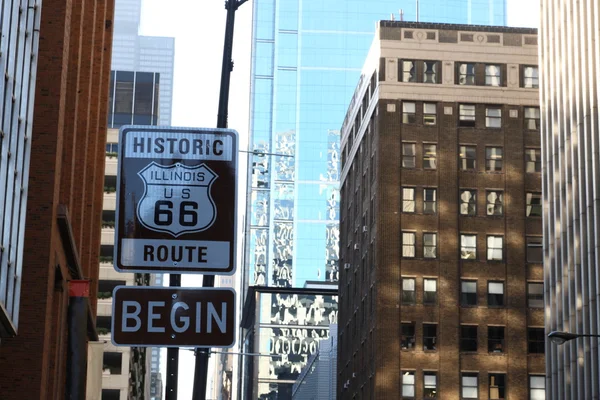 Börja av route 66 i chicago — Stockfoto