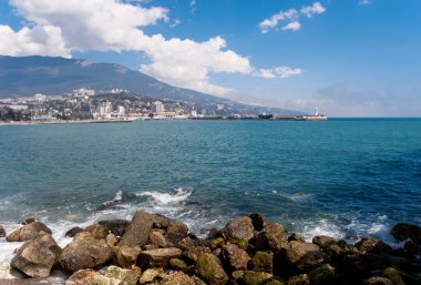 Yalta setin. Deniz feneri görünümü