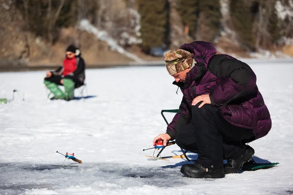 Pesca de Inverno — Fotografia de Stock