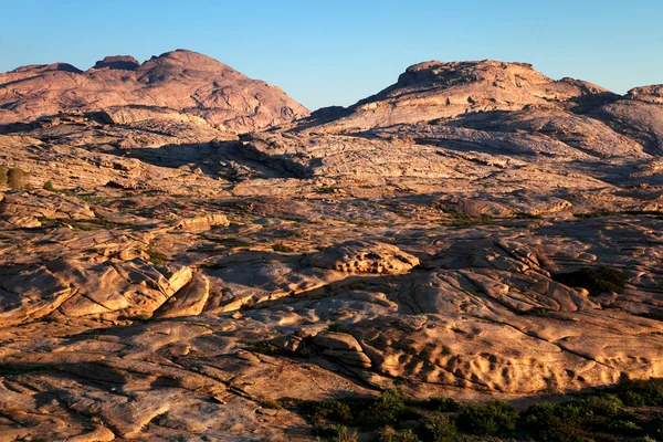 Manhã nas montanhas do deserto — Fotografia de Stock