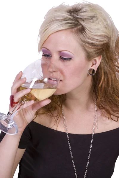 Mooie vrouw poseren met wijn — Stockfoto