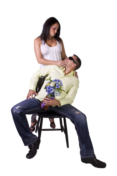 Lyckliga Par Stående Upp Isolerade Bakgrund — Stockfoto