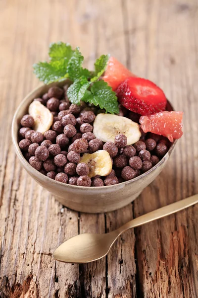 Choklad frukostflingor — Stockfoto
