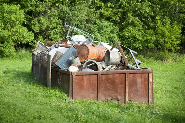 Recipiente de resíduos — Fotografia de Stock