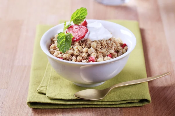 Bowl of breakfast cereal — Stock Photo, Image
