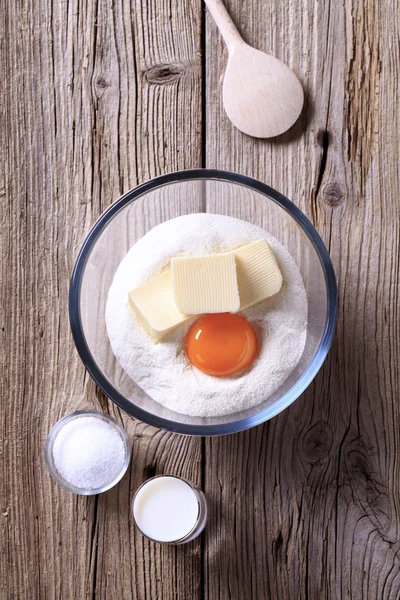 Ingredients to prepare pastry dough — Stock Photo, Image