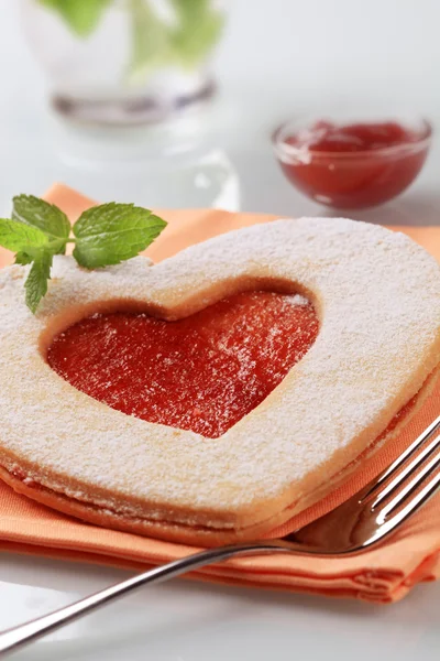 Biscoito de compota em forma de coração — Fotografia de Stock