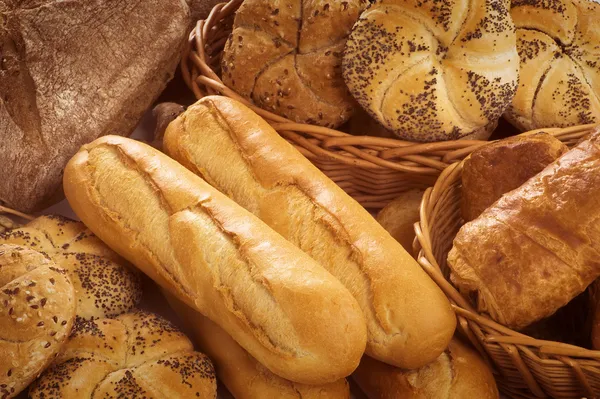 Färskt bröd och konditorivaror — Stockfoto