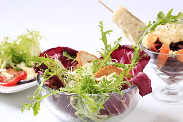 Vielfalt Vegetarischen Salaten Stillleben — Stockfoto