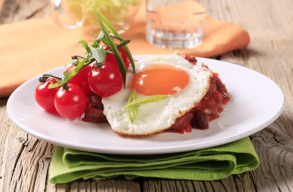 ベジタリアンの赤豆とトマトのレシピ — ストック写真