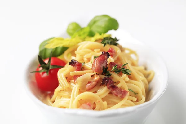 Спагетти алла карбонара — стоковое фото