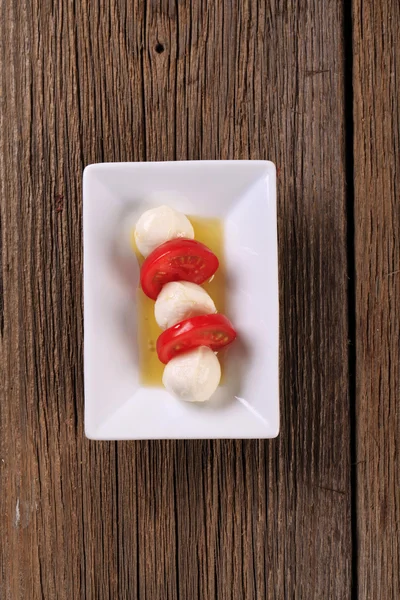 Сир Моцарела і помідор — стокове фото
