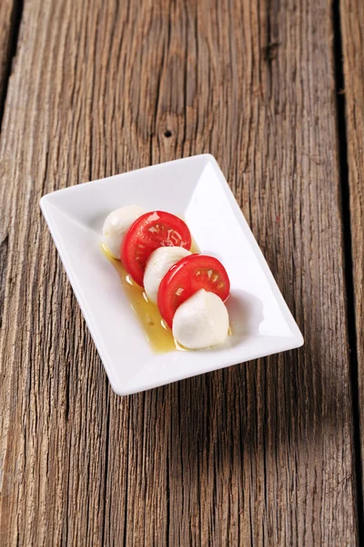 Queijo Mozzarella e tomate — Fotografia de Stock