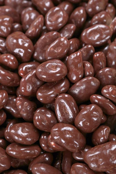 Chocolate covered peanuts — Stock Photo, Image