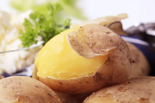 Potatoes cooked in their skin — Zdjęcie stockowe