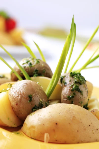土豆和蘑菇 — 图库照片