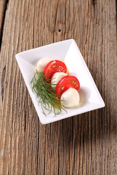 Mozzarella kaas en tomaat — Stockfoto